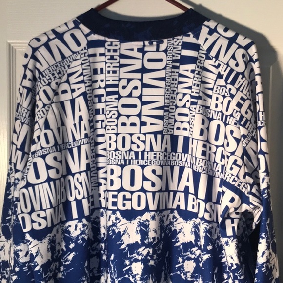 BOSNA I HERCEGOVINA FOOTBALL FEDERATION BLUE & WHITE SCENTED MEN’S JACKET. 3XL - Picture 9 of 16